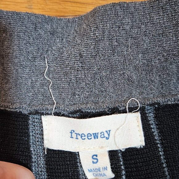 Woman's Freeway boho geometric diamond print fit and flair mini skirt black/gray - Picture 8 of 9